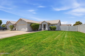 7116 81st Ln, Glendale, AZ 85303
