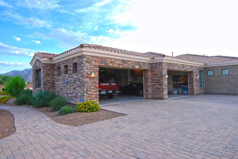 7116 S Star Dr, Gilbert, AZ 85298