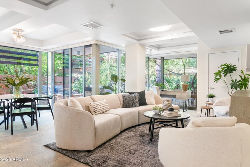 7117 Rancho Vista Dr #1012, Scottsdale, AZ 85251