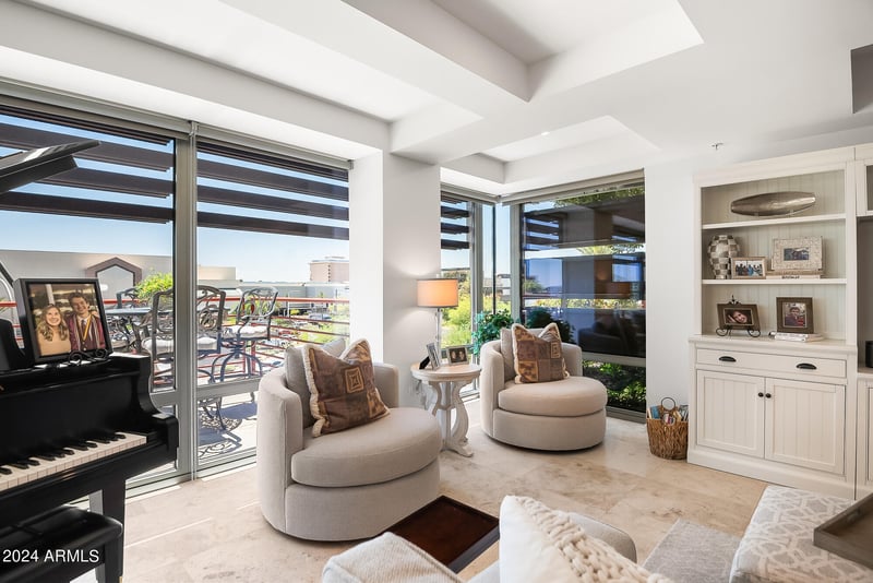 7117 Rancho Vista Dr #4011, Scottsdale, AZ 85251