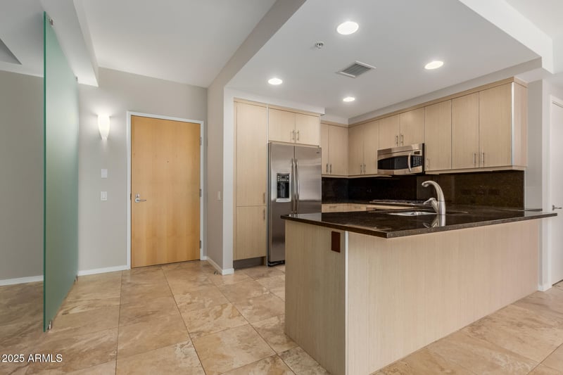 7117 Rancho Vista Dr #5007, Scottsdale, AZ 85251