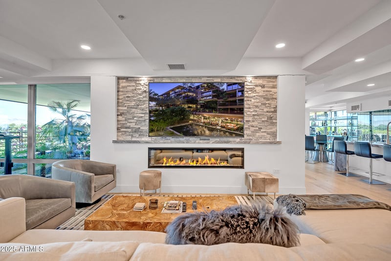 7117 Rancho Vista Dr #6007, Scottsdale, AZ 85251