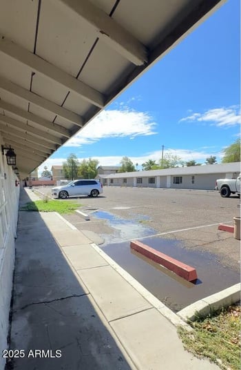 7119 67th Ave, Glendale, AZ 85301