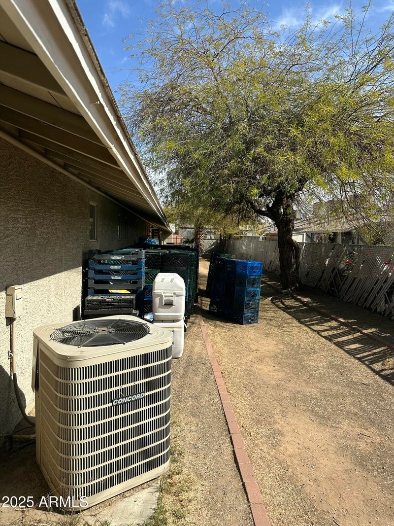 7119 N 67th Ave, Glendale, AZ 85301