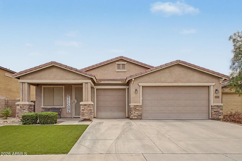 7119 S 68th Dr, Laveen, AZ 85339