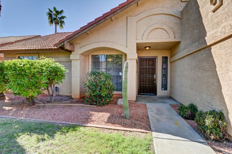 7119 W Morrow Dr, Glendale, AZ 85308
