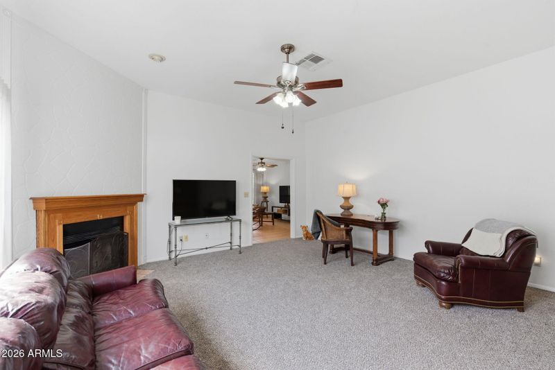7119 W Ocotillo Rd, Glendale, AZ 85303