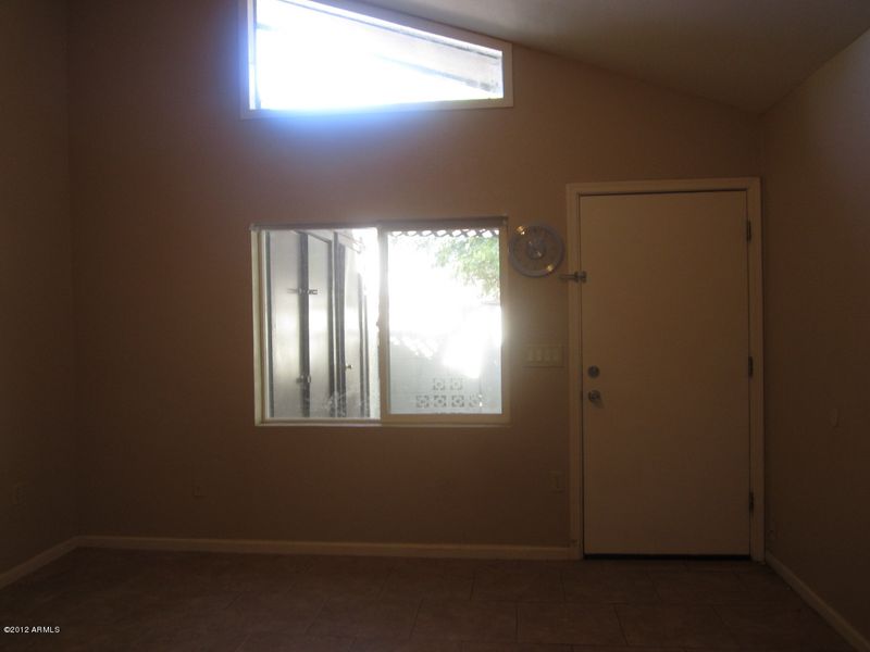 712 N Santa Barbara St #8, Mesa, AZ 85201