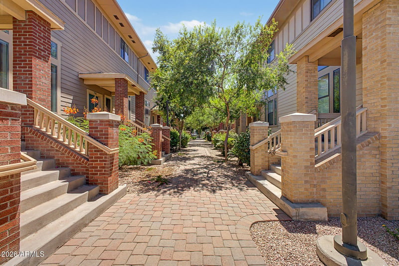 712 Beck Ave, Tempe, AZ 85281