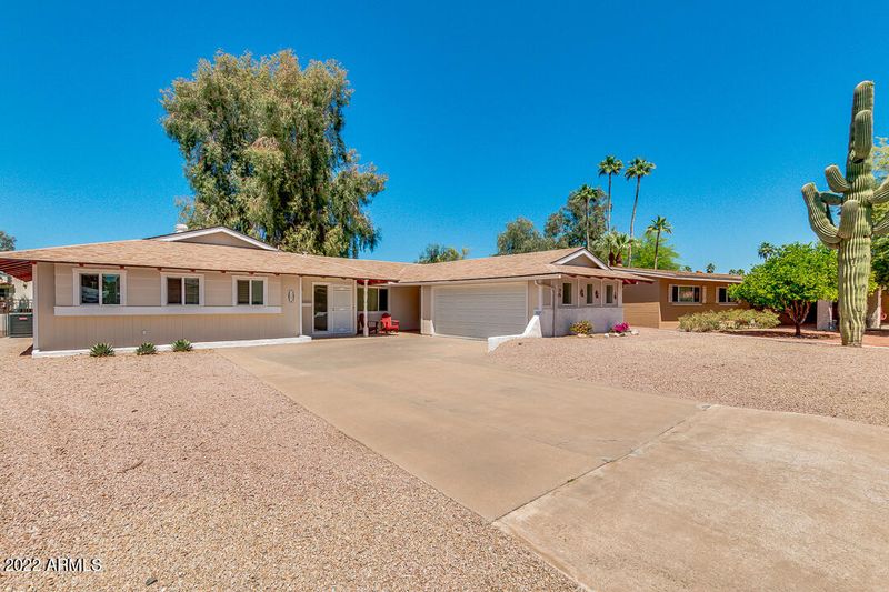 712 S Saranac Ave, Mesa, AZ 85208