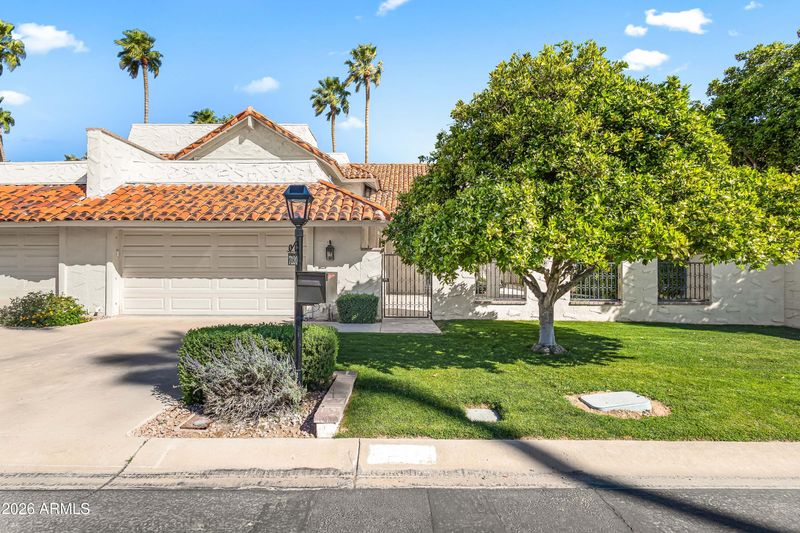 7120 E Arlington Rd, Paradise Valley, AZ 85253