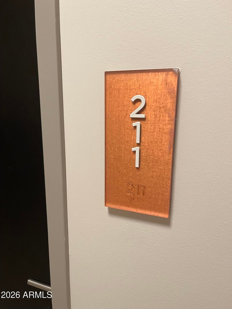 7120 Kierland Blvd #211, Scottsdale, AZ 85254