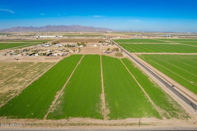 7120 S Dean Rd #B, Buckeye, AZ 85326
