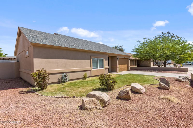 7120 Sierra Vista Dr, Glendale, AZ 85303
