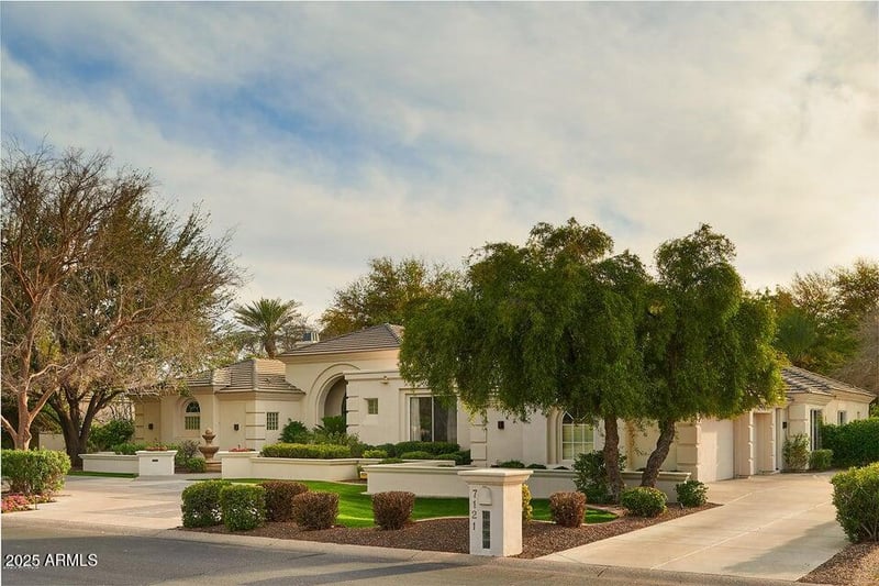 7121 Foothill Dr, Paradise Valley, AZ 85253