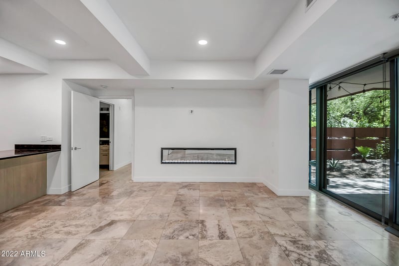 7121 Rancho Vista Dr #1004, Scottsdale, AZ 85251