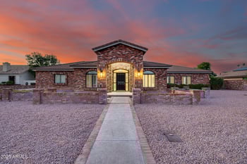7122 Redfield Rd, Peoria, AZ 85381