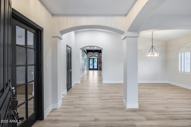 7122 Redfield Rd, Peoria, AZ 85381