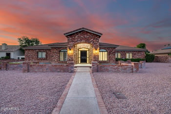 7122 W Redfield Rd, Peoria, AZ 85381