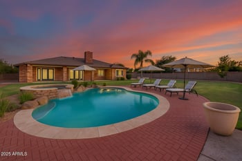 7122 W Redfield Rd, Peoria, AZ 85381