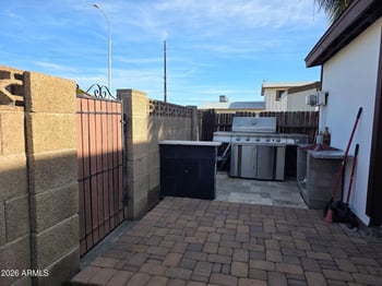 7123 Hazelwood St, Phoenix, AZ 85033