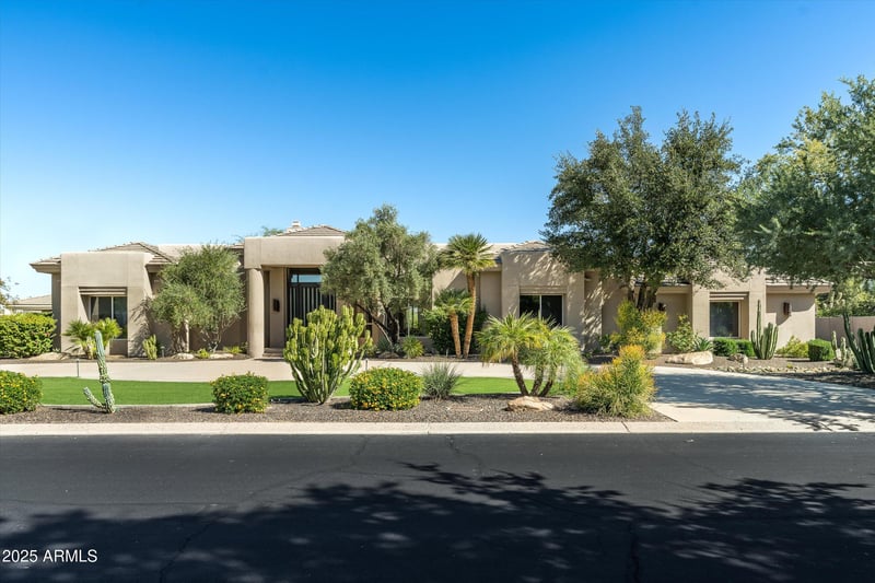 7124 Foothill Dr, Paradise Valley, AZ 85253