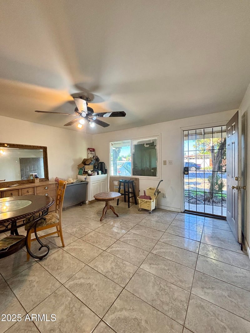 7125 Heatherbrae Dr, Phoenix, AZ 85033