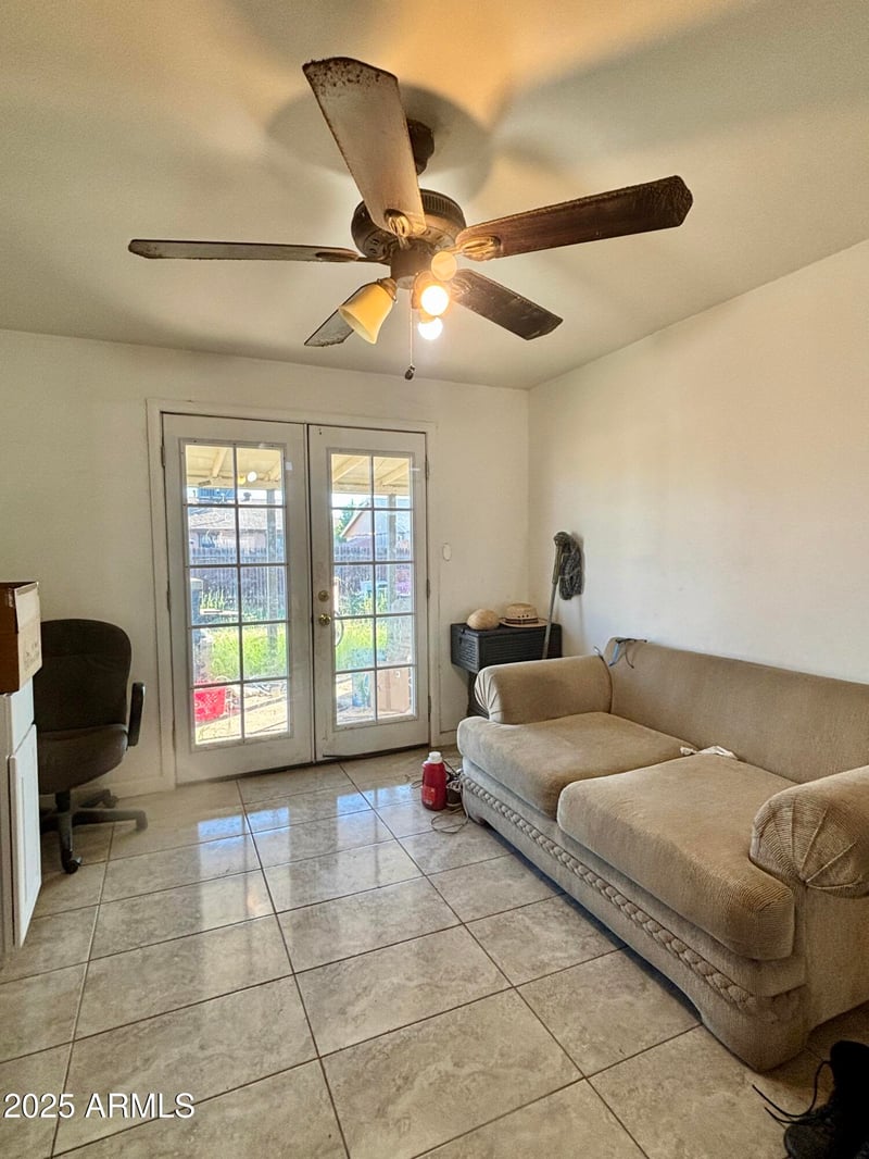 7125 Heatherbrae Dr, Phoenix, AZ 85033