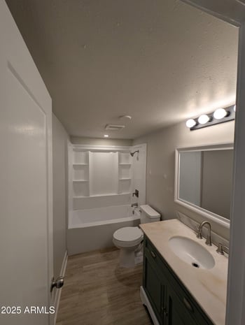 7126 19th Ave #140, Phoenix, AZ 85021