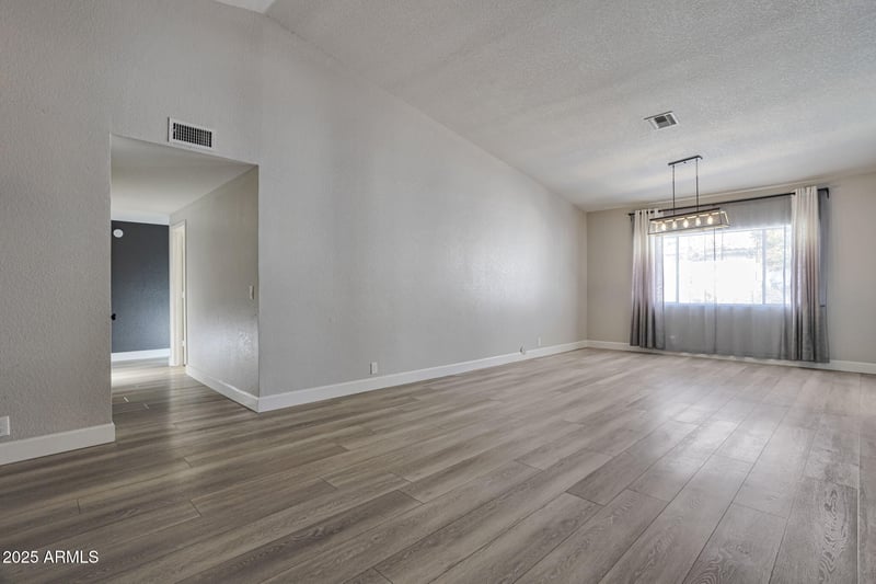 7126 Columbine Dr, Peoria, AZ 85381
