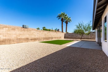 7126 Jenan Dr, Peoria, AZ 85345