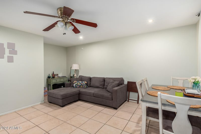 7126 N 19th Ave #101, Phoenix, AZ 85021