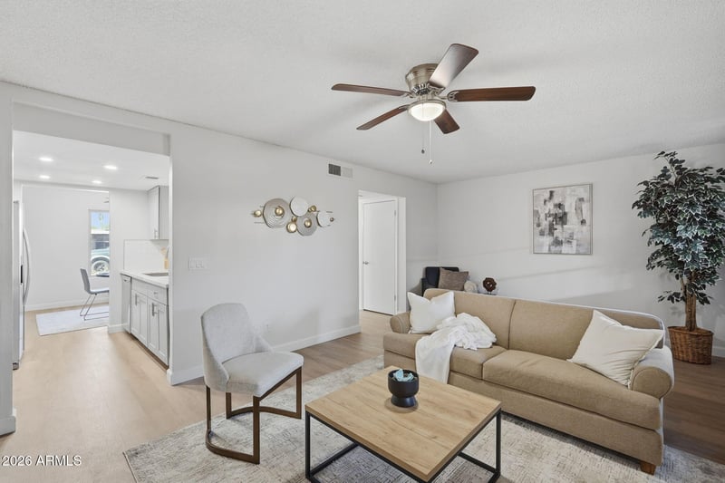 7126 N 19th Ave #158, Phoenix, AZ 85021