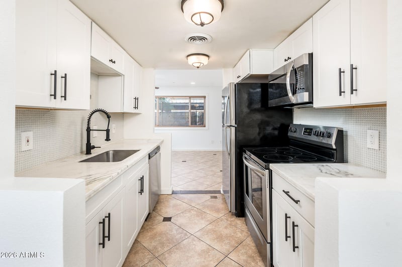 7126 N 19th Ave #192, Phoenix, AZ 85021
