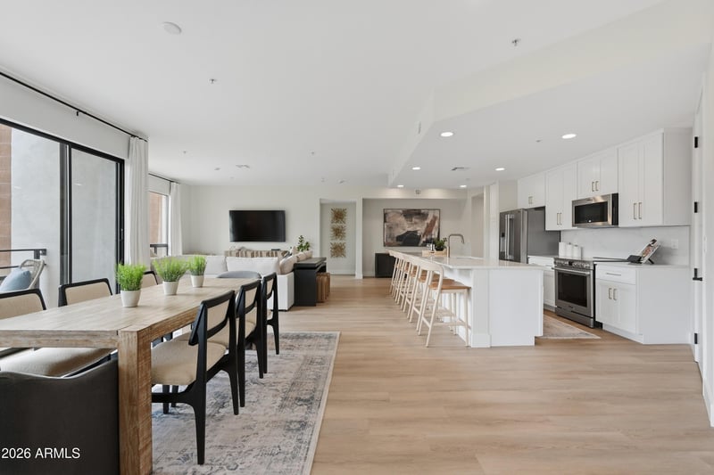 7126 Osborn Rd #2006, Scottsdale, AZ 85251