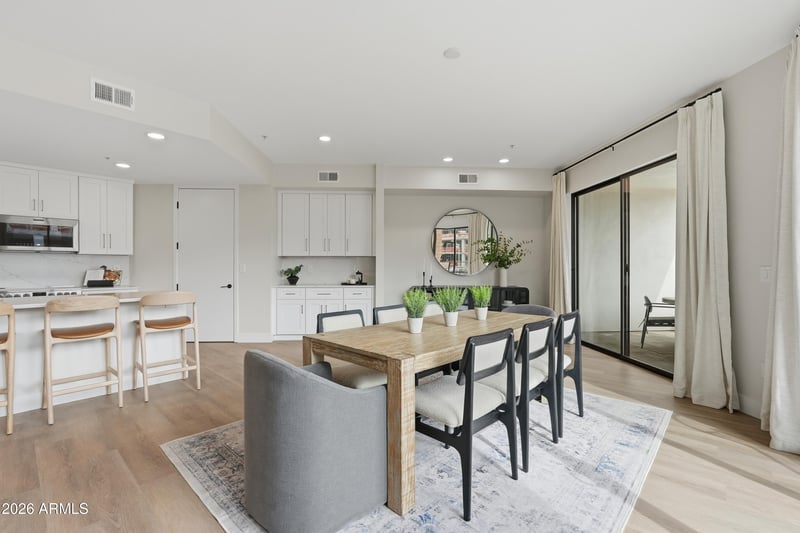 7126 Osborn Rd #2006, Scottsdale, AZ 85251