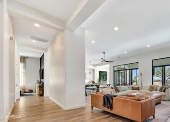 7126 Portland Ave, Gilbert, AZ 85298