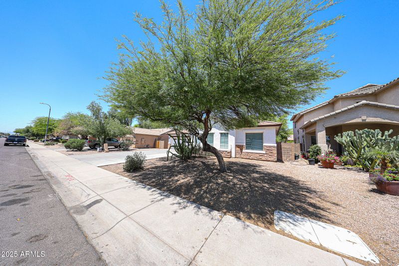 7126 W Ocotillo Rd, Glendale, AZ 85303