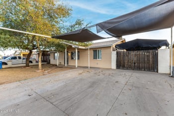 7127 Holly St, Phoenix, AZ 85035