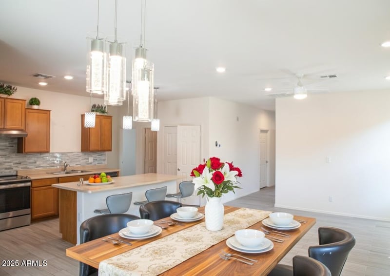 7127 Rancho Dr, Glendale, AZ 85303