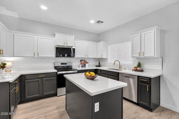 7127 S 53rd Ln, Laveen, AZ 85339