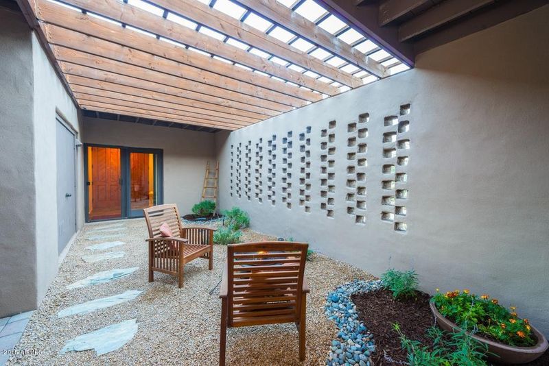 7128 E Radiant Ct, Carefree, AZ 85377