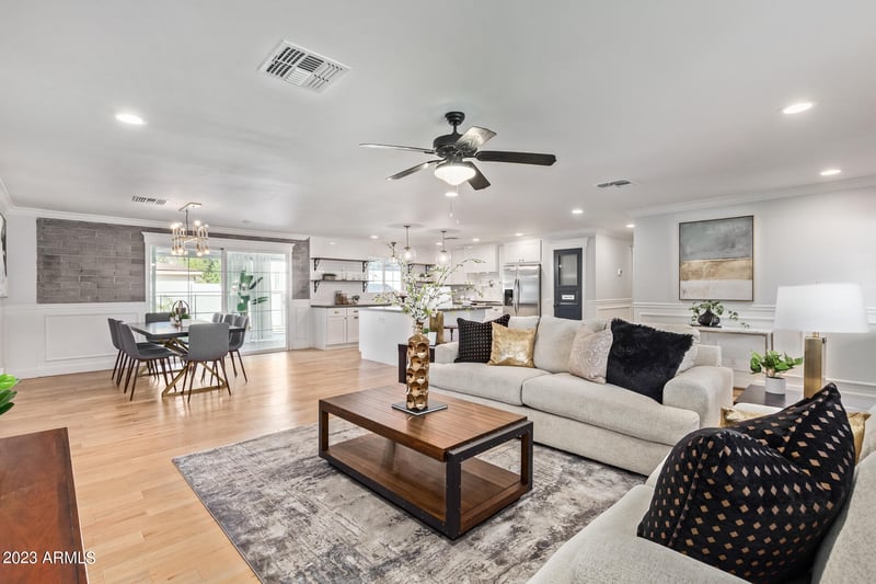7128 N 8th Ave, Phoenix, AZ 85021