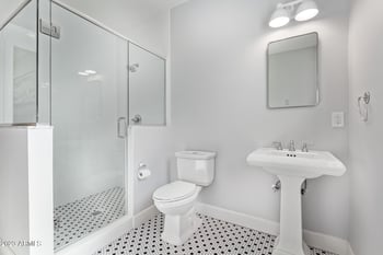 7128 N 8th Ave, Phoenix, AZ 85021