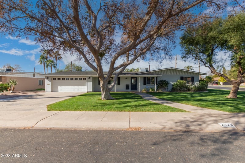 7128 N 8th Ave, Phoenix, AZ 85021