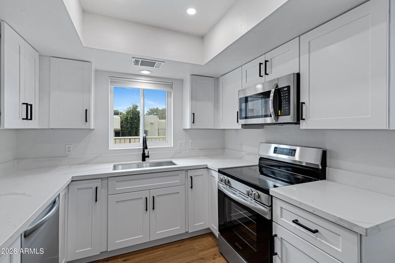 7129 Broadway Rd #66, Mesa, AZ 85208