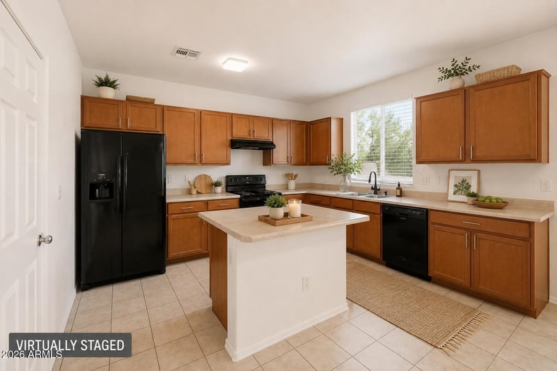 7129 W Solano Dr N, Glendale, AZ 85303