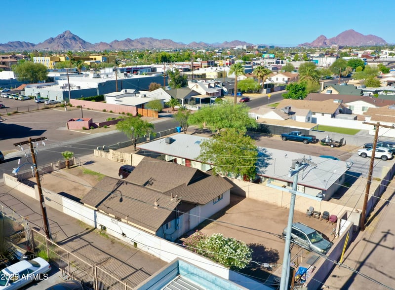 713 Amelia Ave, Phoenix, AZ 85014