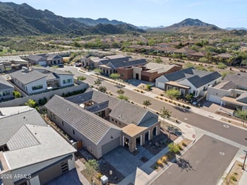 713 Kachina Trl, Phoenix, AZ 85042
