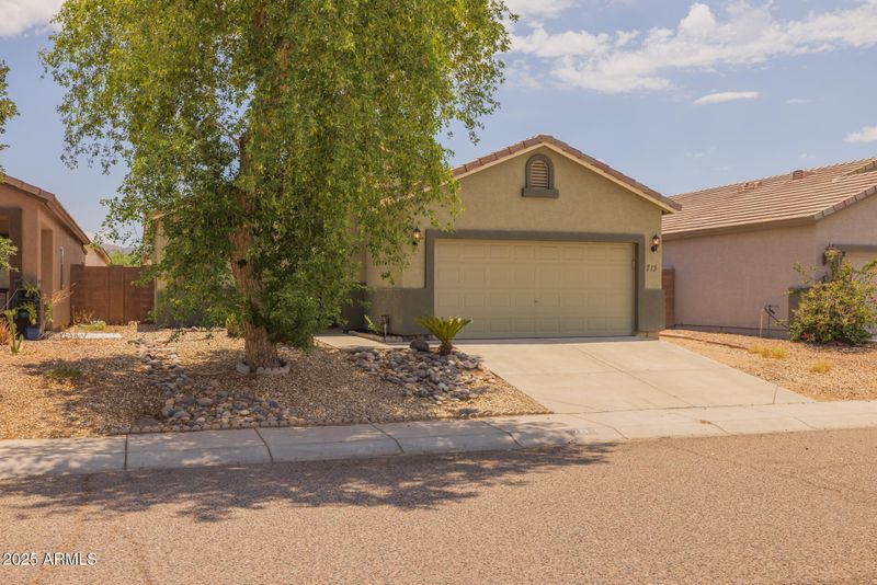 713 W Saint Charles Ave, Phoenix, AZ 85041